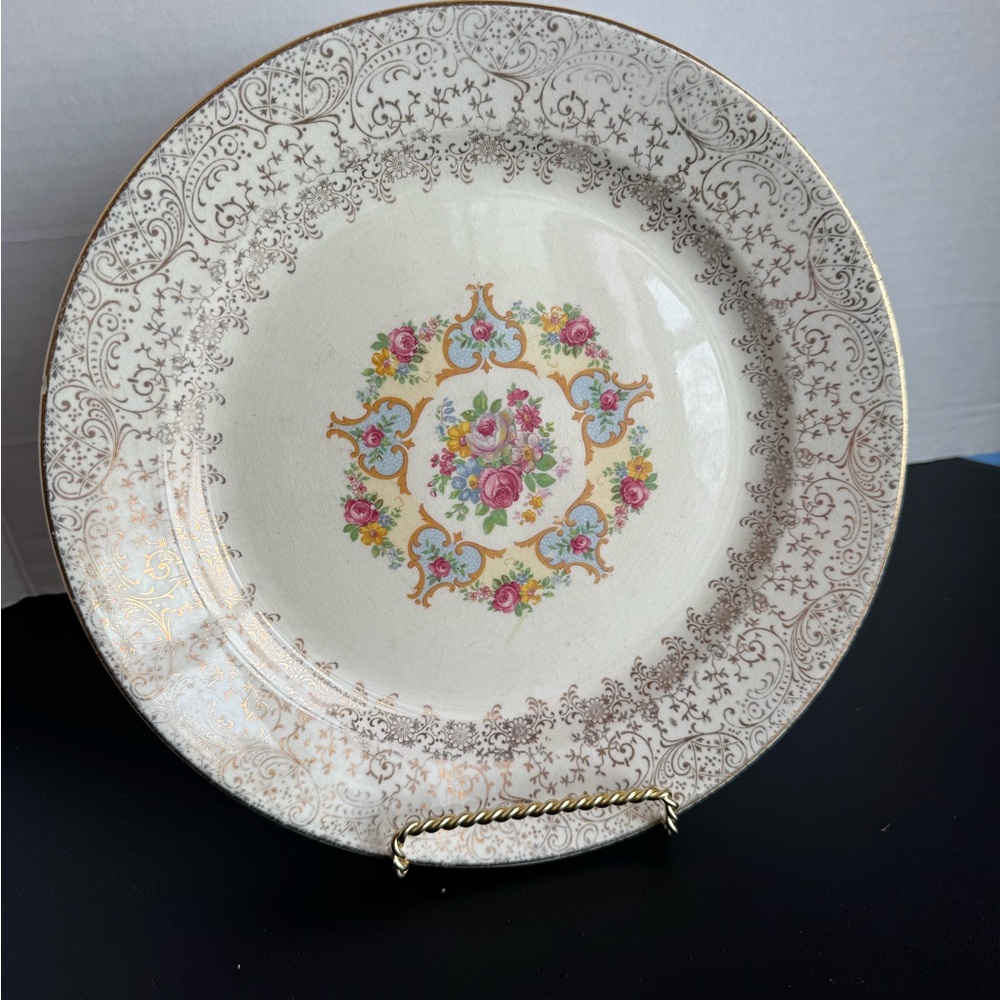 Liberty Gold USA 10.75” Dinner Plate -22k Gold Trim